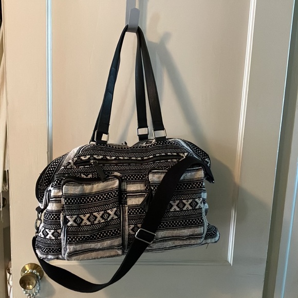 Bohemian travel Bag, fully lined,14”deep w/12x18” base. Black/white woven design - Picture 2 of 5